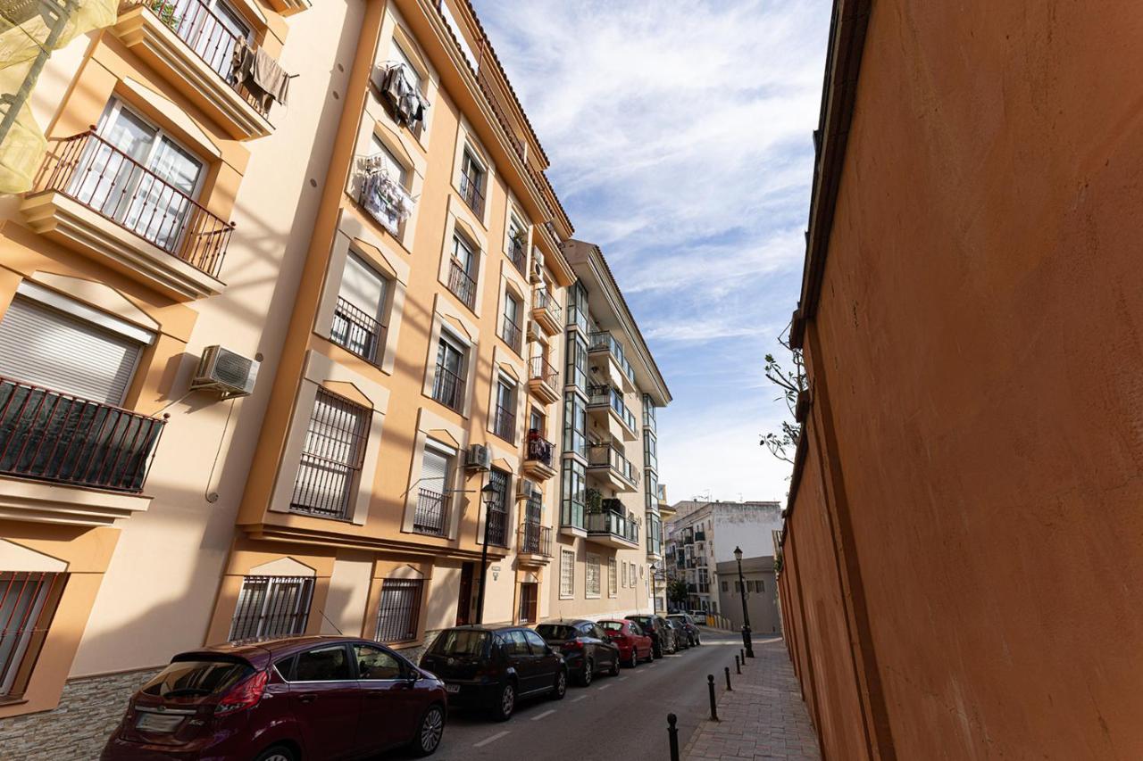 Top Floor Fuengirola Park Apartment With Parking Екстериор снимка